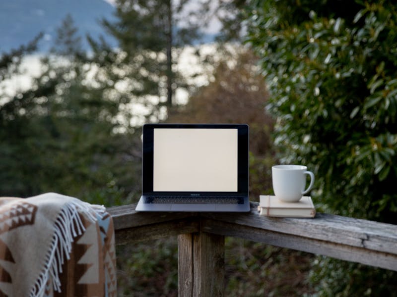 pexels-photo-3975680